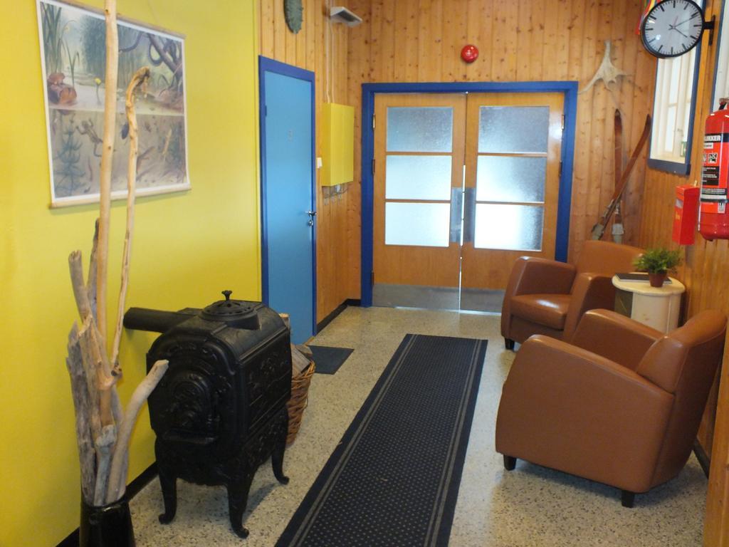 Henseid Skole Apartment Hennseid Luaran gambar