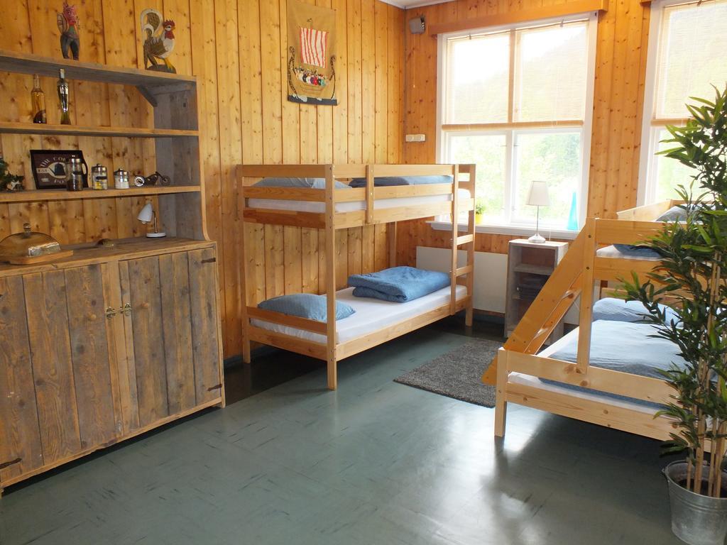 Henseid Skole Apartment Hennseid Luaran gambar