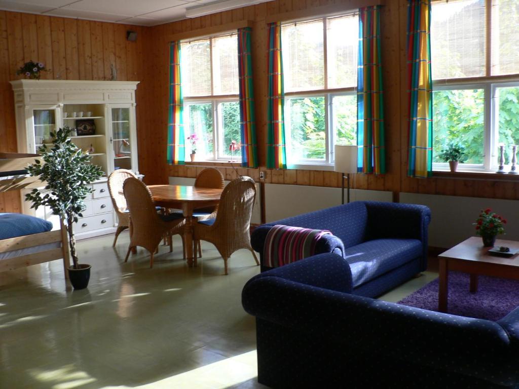 Henseid Skole Apartment Hennseid Bilik gambar