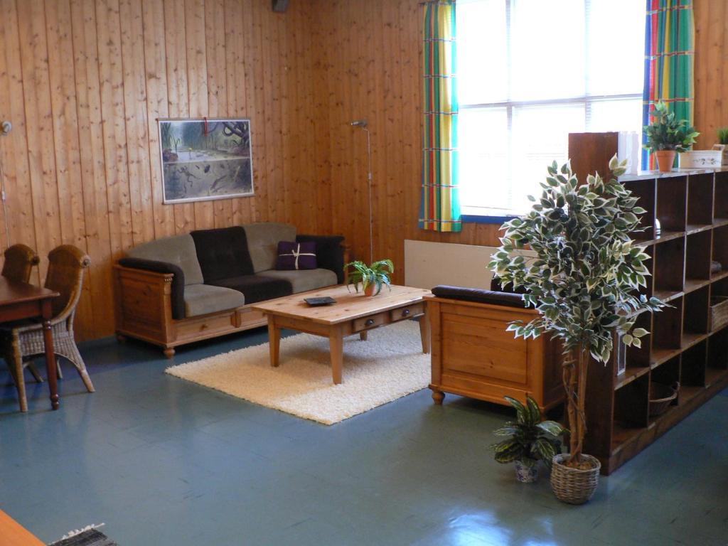 Henseid Skole Apartment Hennseid Bilik gambar
